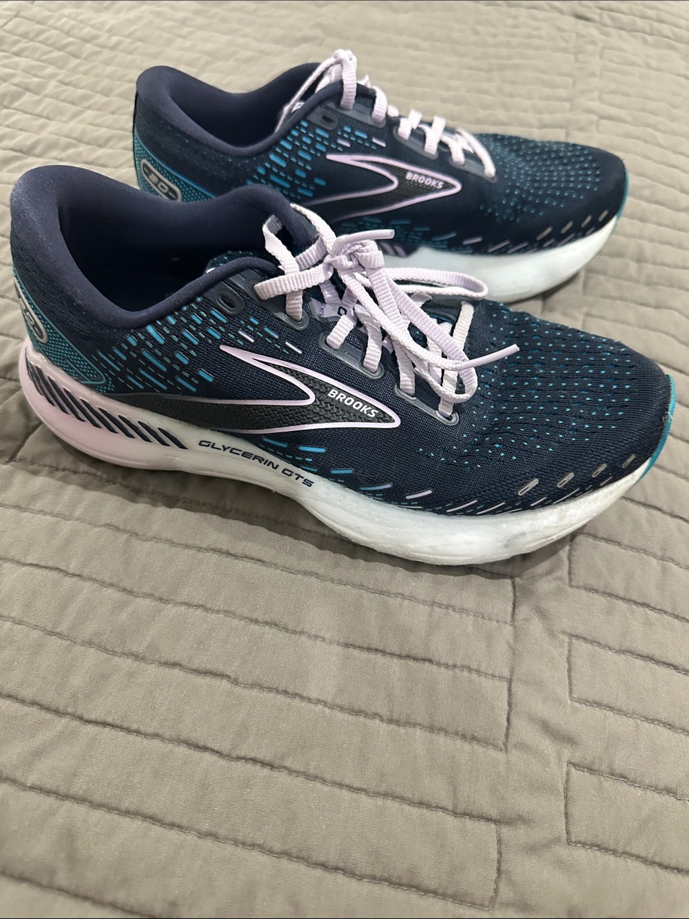 Brooks Women's Glycerin GTS Running Shoes - Navy with Light Purple Accents